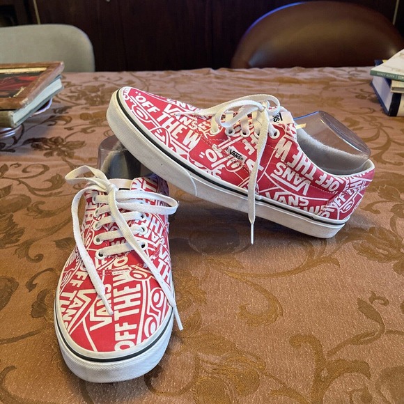 Vans 500714 Classic Old Skool Low Top Red Spell Logo Sneakers Men’s Sz 9.5 - Picture 3 of 13